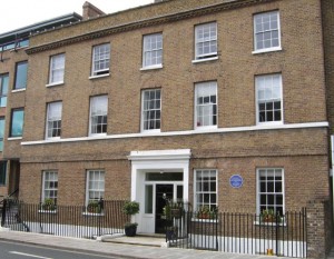 ‘Hogarth House’, 34 Paradise Road, Richmond, Londres, Reino Unido