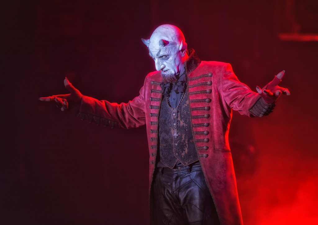 цирк сатаны. американская история ужасов 4 сезон. цирк сатаны. цирк дю сатан квест спб. цирк дю сатан фильм.