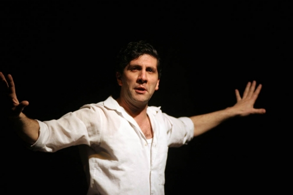 Pablo Razuk nuevamente en Madrid: el teatro como vocación social y ...