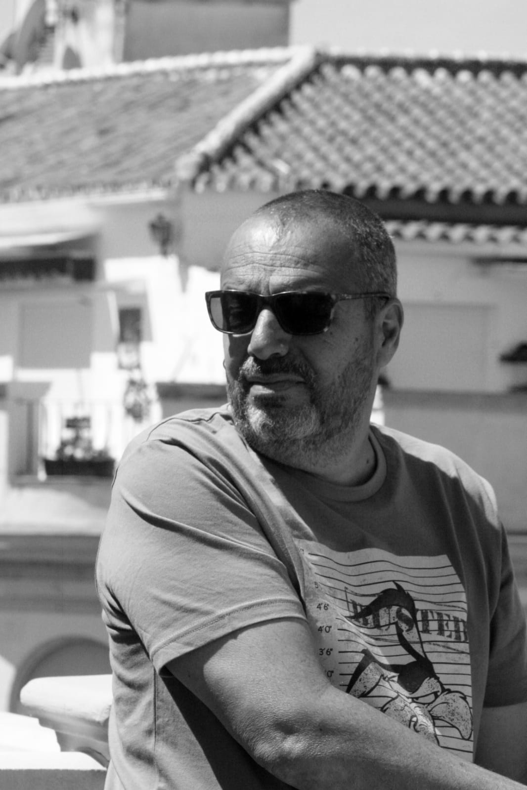 Pedro Flores: «Soy el sargento de hierro de la poesía»
